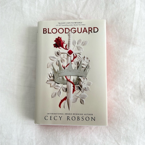 bestseller Other - Bloodguard by Cecy Robson